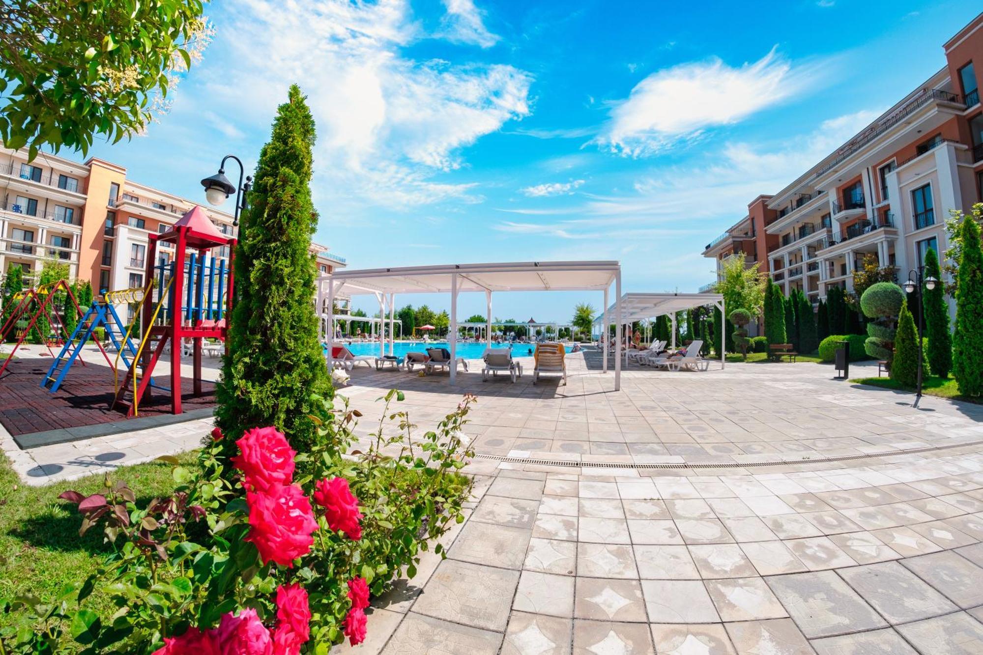 Prestige Fort Beach - Full Board Sveti Vlas Exteriör bild