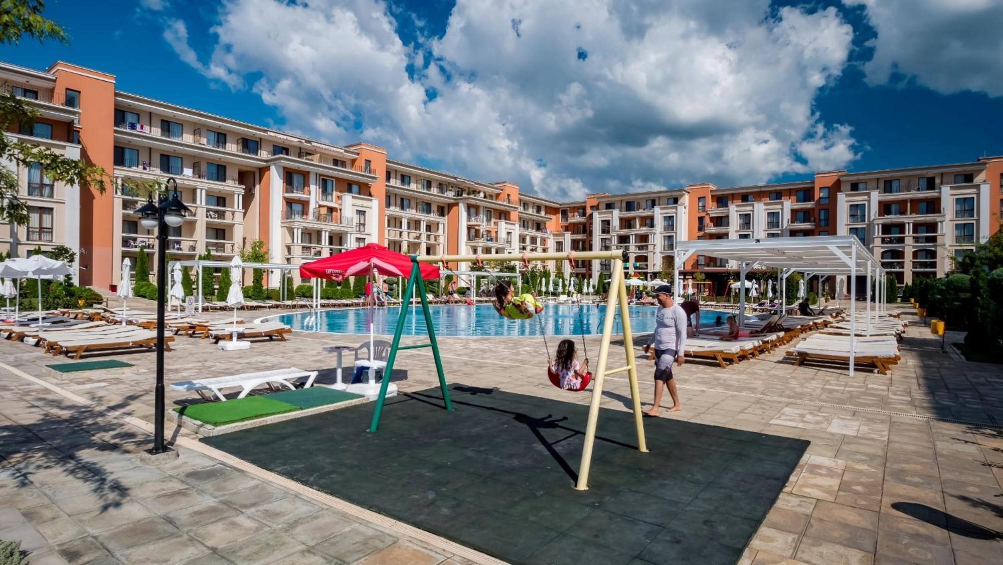 Prestige Fort Beach - Full Board Sveti Vlas Exteriör bild