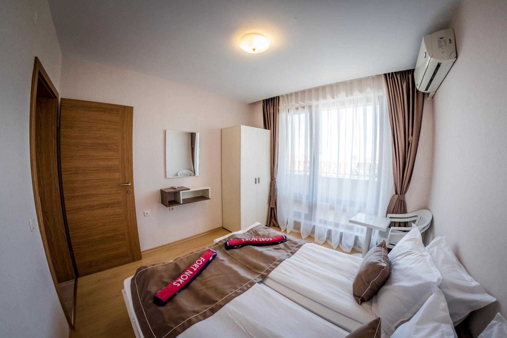 Prestige Fort Beach - Full Board Sveti Vlas Exteriör bild