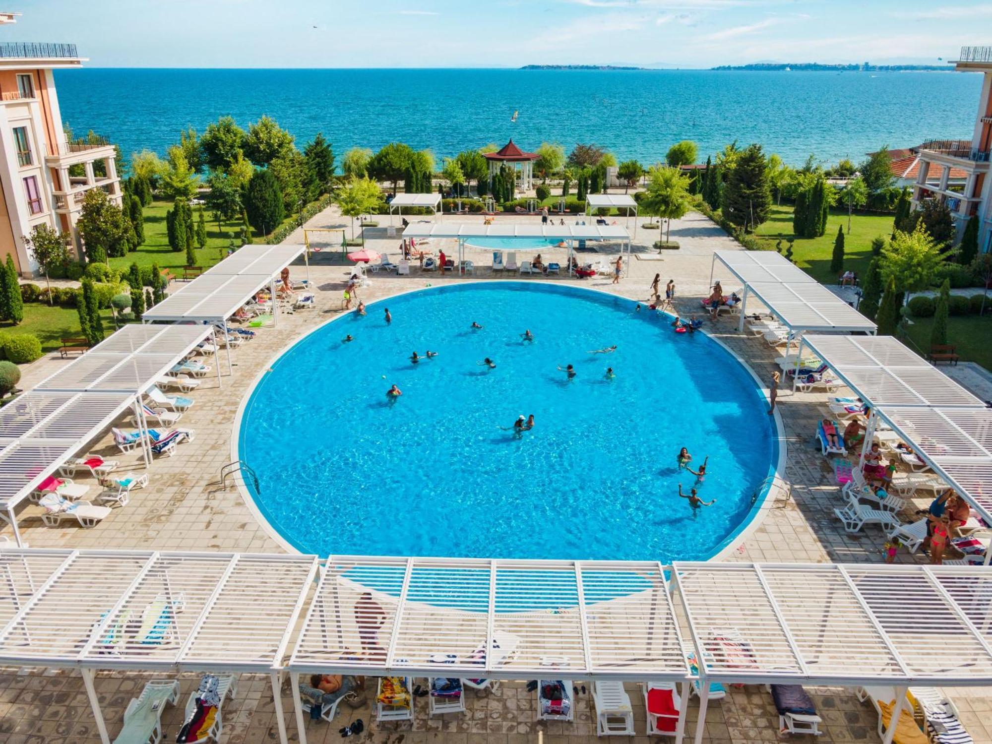 Prestige Fort Beach - Full Board Sveti Vlas Exteriör bild