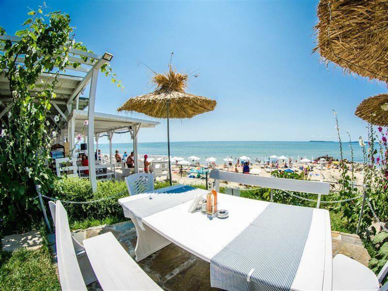Prestige Fort Beach - Full Board Sveti Vlas Exteriör bild