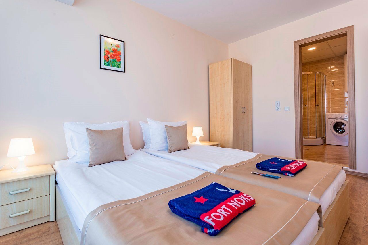 Prestige Fort Beach - Full Board Sveti Vlas Exteriör bild